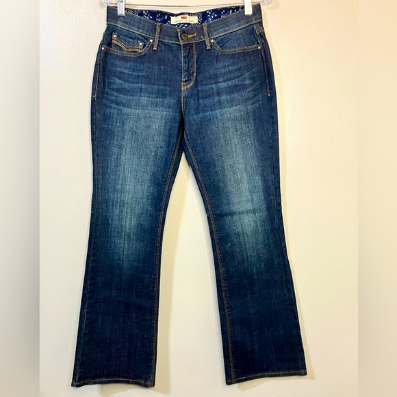 Levi’s 525 Perfect Waist Jeans Women’s 8 Blue Denim Bootcut Flap Pockets Worn 1X - Picture 1 of 16